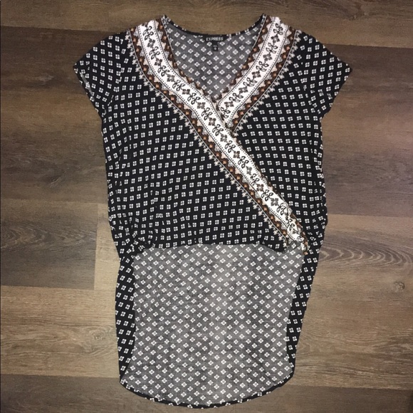 COPY - Express High Low Blouse - Picture 1 of 2